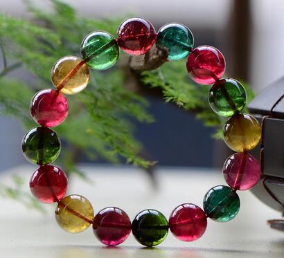 碧璽產(chǎn)自那里？與其它材質(zhì)有什么區(qū)別？