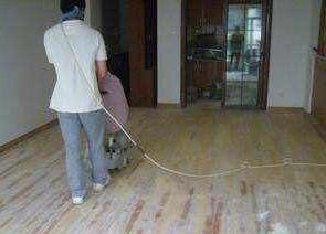 地板舊了怎么快速處理？