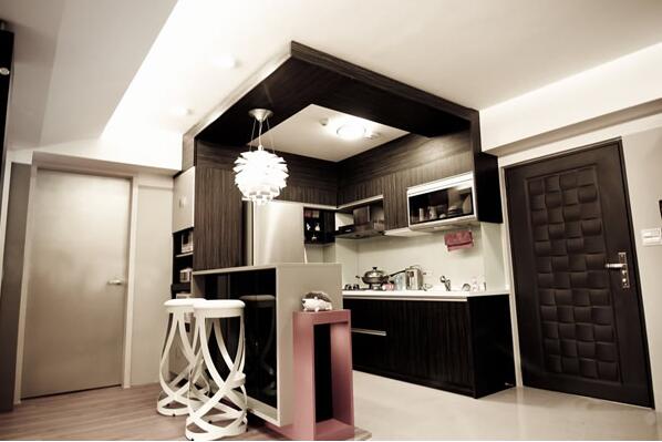 室內(nèi)裝修吧臺(tái)設(shè)計(jì)