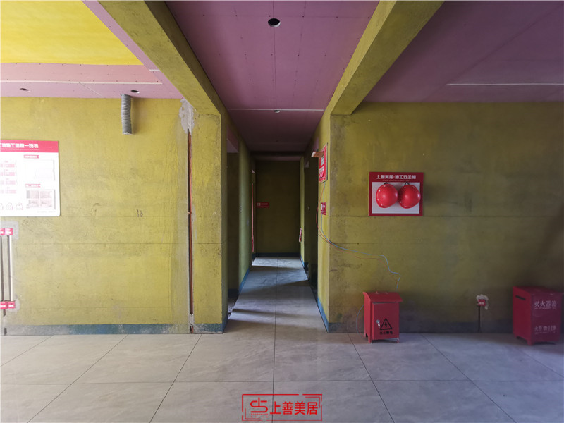 國(guó)赫天著130平