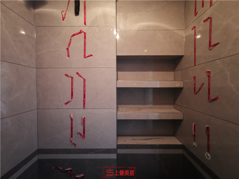 森林城130平基礎(chǔ)完工在施工地