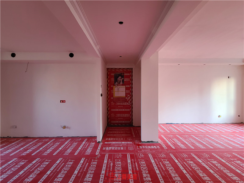 國(guó)赫天著130平